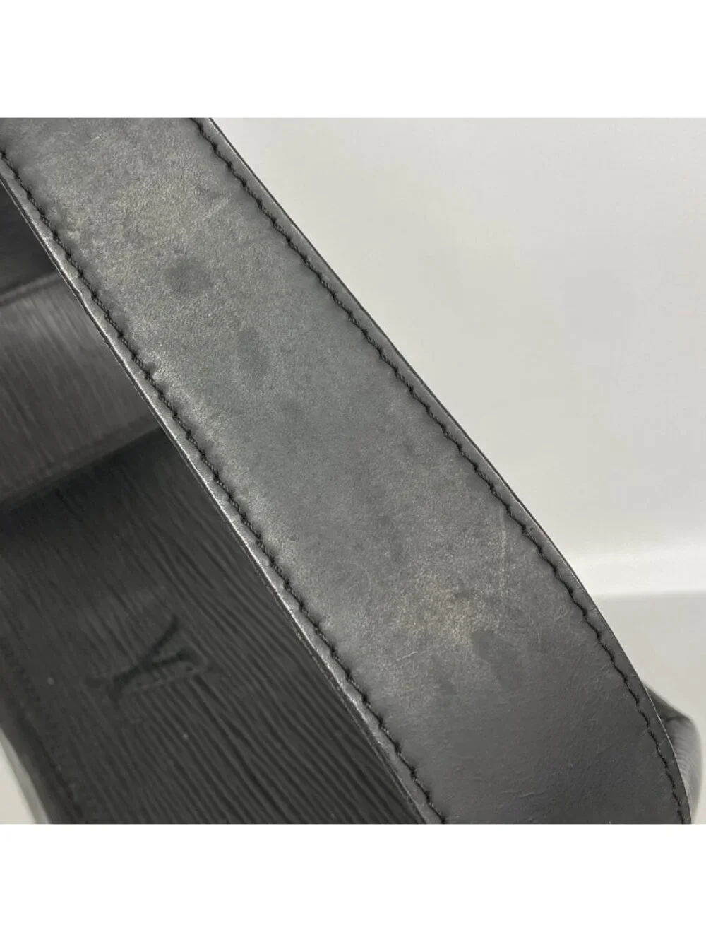 Louis Vuitton Shoulder Bag Epi Sac Saw Noir
